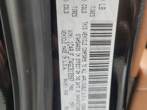 Used 2016 Jeep Grand Cherokee Summit w/ Platinum Series Group image 33