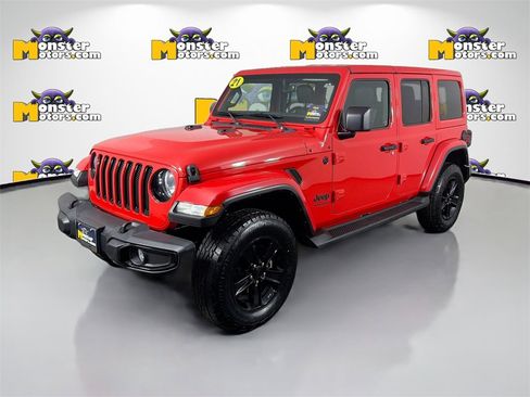Used 2021 Jeep Wrangler Unlimited Sahara image 1