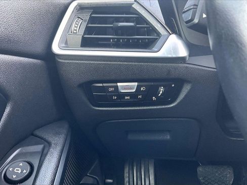 Used 2021 BMW 330i xDrive Sedan w/ Driving Assistance Package image 36