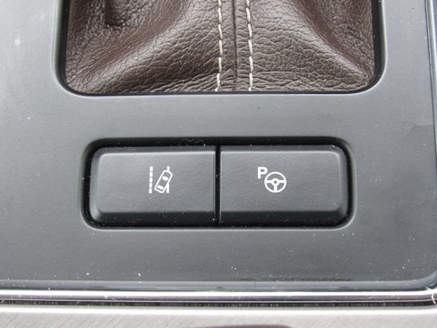 Used 2019 Ford F150 Limited AWD/4WD image 34