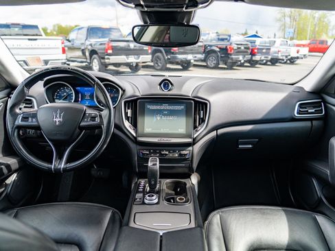 Used 2020 Maserati Ghibli image 20