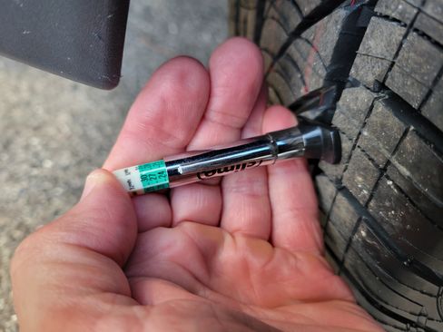 Certified 2023 Chevrolet Bolt LT w/ Infotainment Package image 44