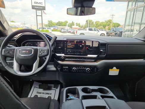 New 2026 GMC Sierra 1500 SLE AWD/4WD image 15
