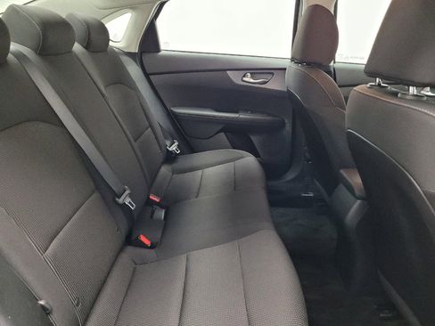 Used 2019 Kia Forte LXS FWD image 19