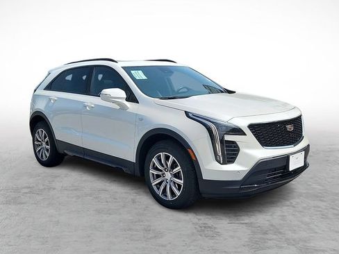 Certified 2023 Cadillac XT4 Sport AWD/4WD image 3
