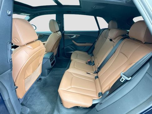 Used 2025 Audi Q8 Premium Plus image 20