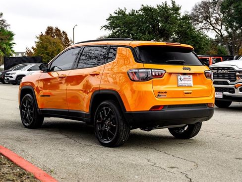 New 2026 Jeep Compass Latitude image 5
