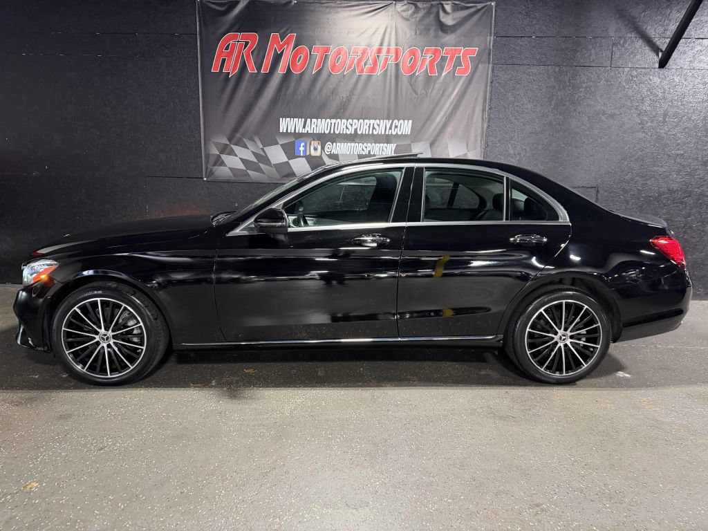 Used 2021 Mercedes-Benz C 300 4MATIC Sedan image 2