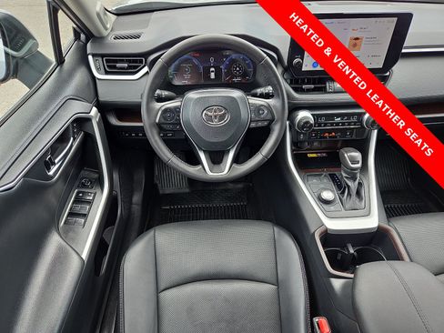 Used 2023 Toyota RAV4 Limited AWD/4WD image 11
