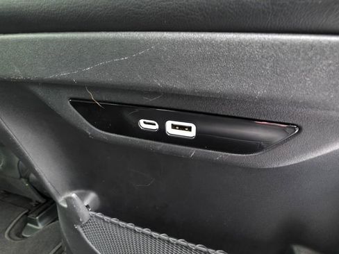Used 2025 Chrysler Pacifica Select FWD image 58