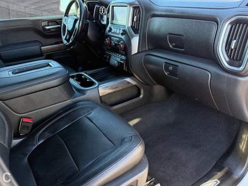 Used 2020 Chevrolet Silverado 1500 LTZ w/ LTZ Plus Package image 9