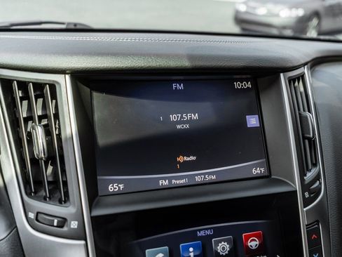 Used 2018 INFINITI Q60 3.0t Luxe image 18