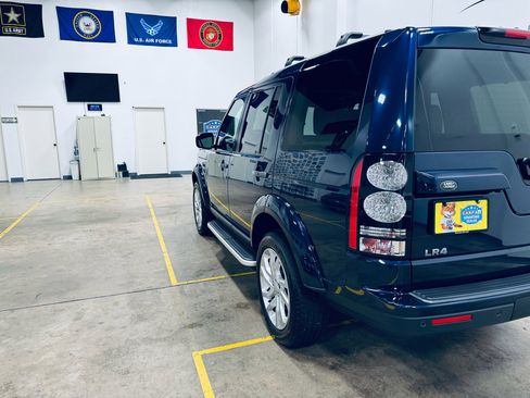 Used 2016 Land Rover LR4 HSE image 22