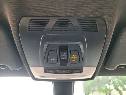 Used 2017 BMW X1 xDrive28i image 40