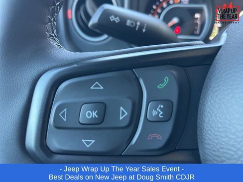 New 2025 Jeep Gladiator Rubicon w/ Convenience Group image 13