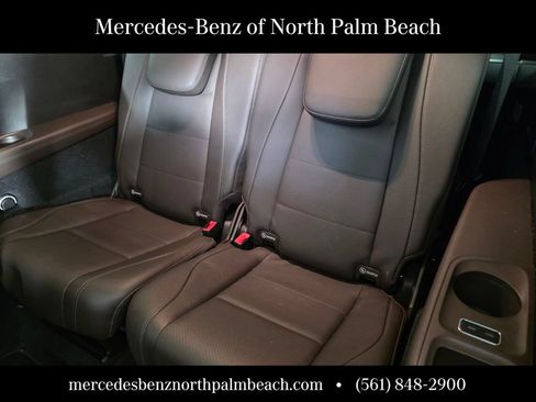 Used 2023 Mercedes-Benz GLS 450 4MATIC image 16