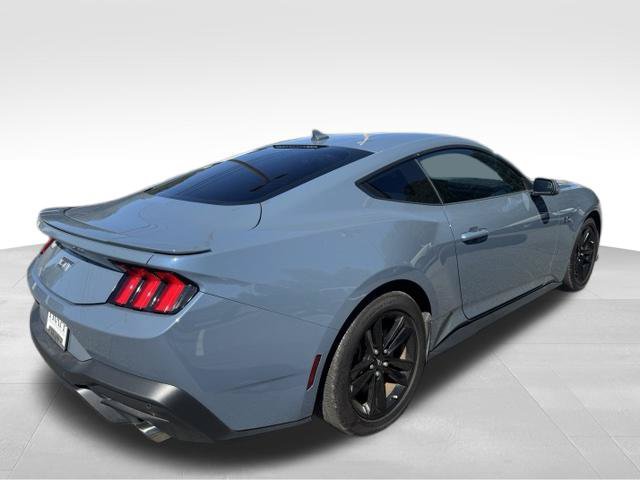 Used 2025 Ford Mustang GT RWD image 7