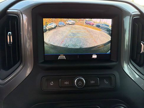 Used 2021 Chevrolet Silverado 1500 Custom image 25