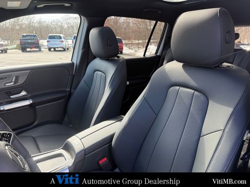 New 2026 Mercedes-Benz GLB 250 4MATIC image 13