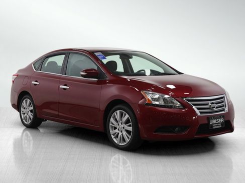 Used 2013 Nissan Sentra SL w/ Navigation Pkg image 7
