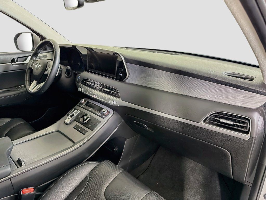 Used 2022 Hyundai Palisade SEL w/ 8P Bench Seat Package FWD image 34