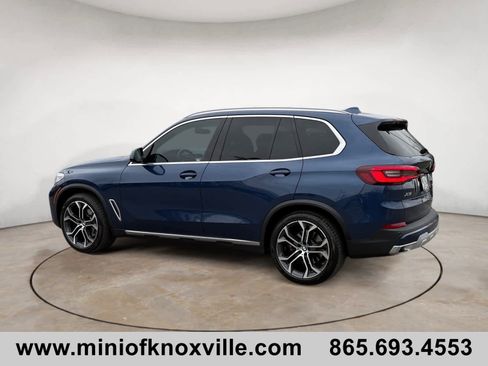 Used 2023 BMW X5 sDrive40i w/ Climate Comfort Package image 5
