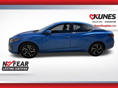 Used 2025 Nissan Sentra SV FWD image 8