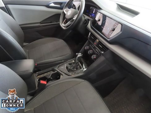 Certified 2023 Volkswagen Taos SE image 23