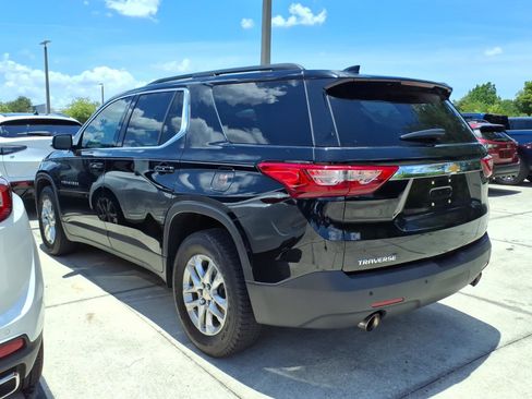 Used 2019 Chevrolet Traverse LT FWD image 12