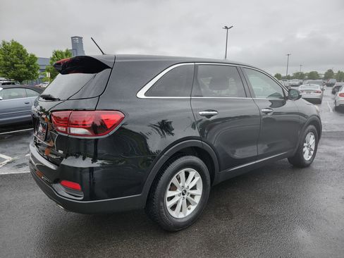 Used 2019 Kia Sorento L FWD image 15