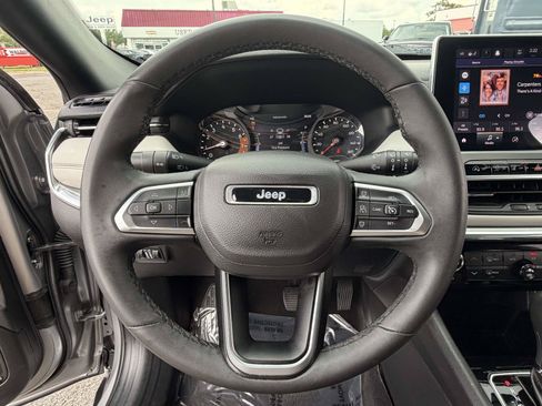 Used 2024 Jeep Compass Limited AWD/4WD image 15