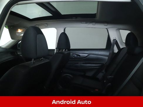 Used 2019 Nissan Rogue SV w/ Sun & Sound Touring Package AWD/4WD image 16