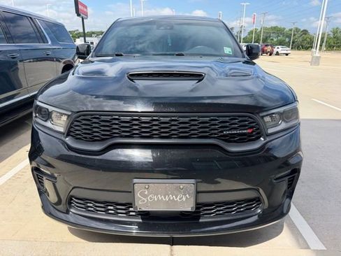 Used 2023 Dodge Durango GT RWD image 3