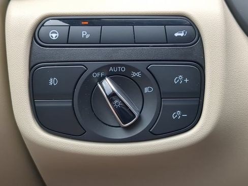 Used 2022 INFINITI QX50 Luxe w/ Cargo Package FWD image 30