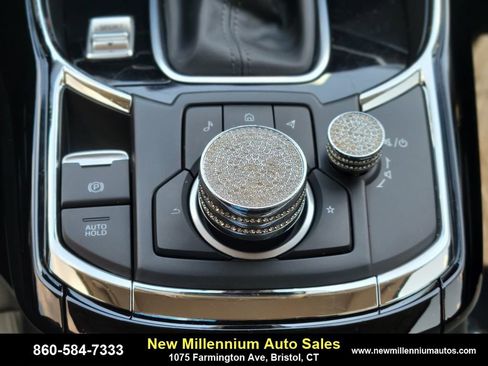 Used 2023 MAZDA CX-9 Touring image 26
