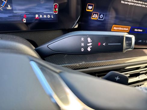 New 2026 Chevrolet Traverse High Country image 23