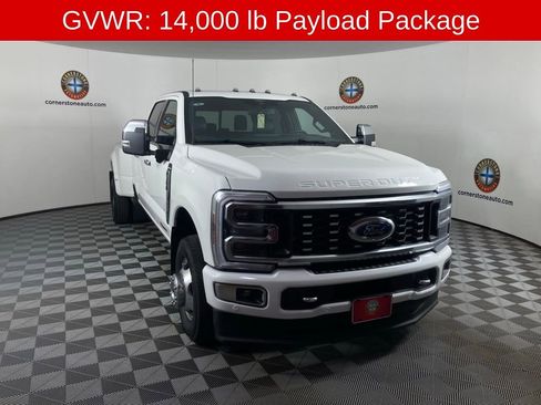 Used 2024 Ford F350 Platinum image 20