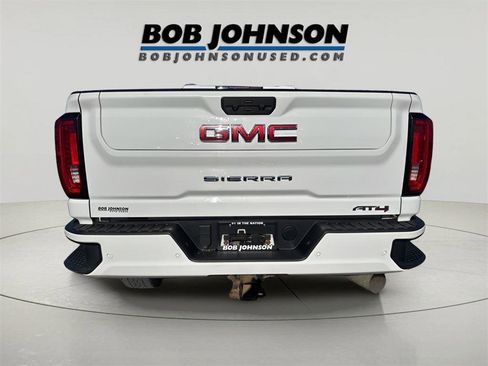 Used 2020 GMC Sierra 2500 AT4 w/ AT4 Premium Package image 6