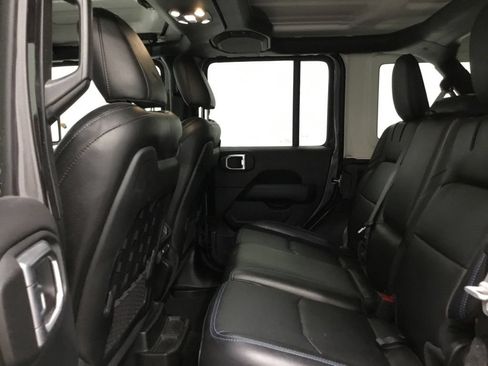 Used 2021 Jeep Wrangler Unlimited Rubicon 4xe w/ Steel Bumper Group AWD/4WD image 16