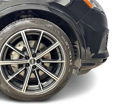 Used 2020 Audi Q7 3.0T Premium Plus w/ Premium Plus Package image 8