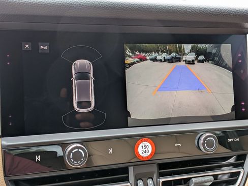 New 2026 Porsche Macan image 20