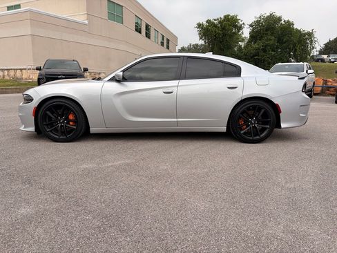Used 2022 Dodge Charger GT w/ Plus Group RWD image 3