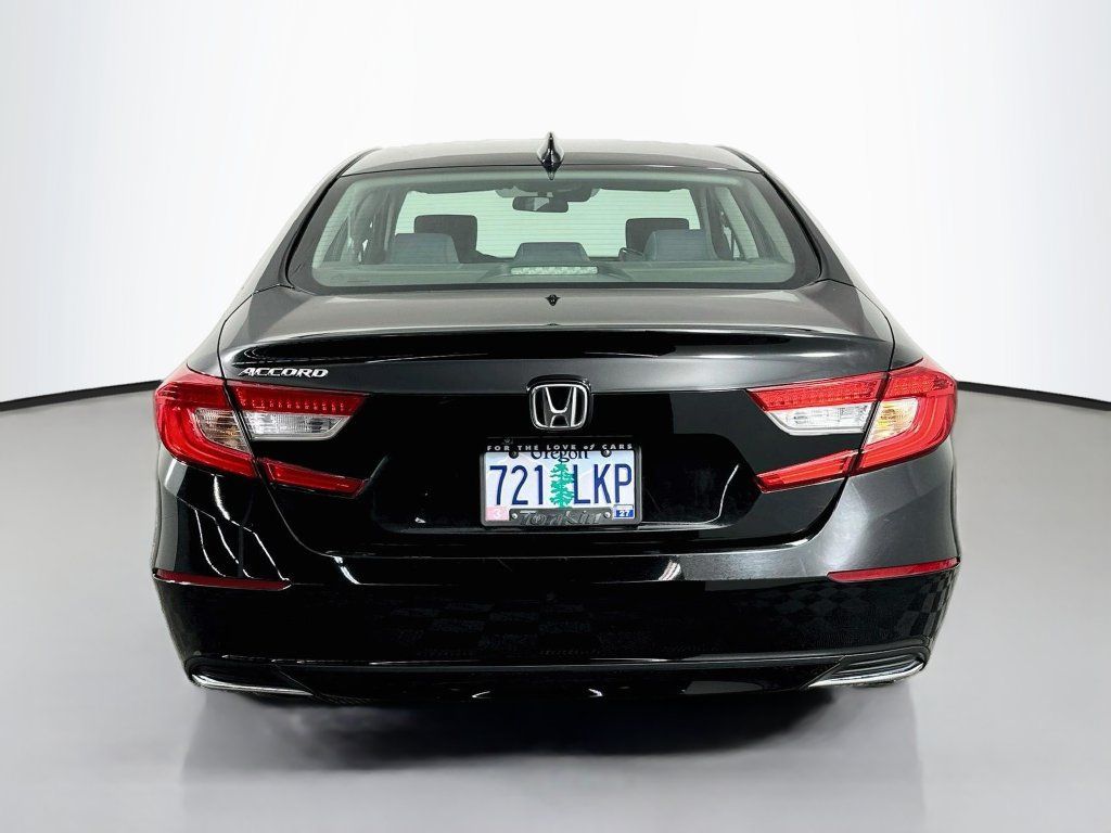 Used 2018 Honda Accord LX image 7