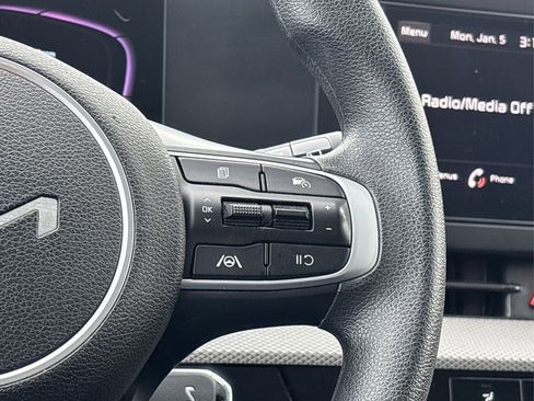 Certified 2023 Kia Sportage LX image 23