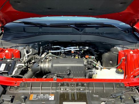 Used 2021 Ford Explorer XLT w/ Equipment Group 202A image 28