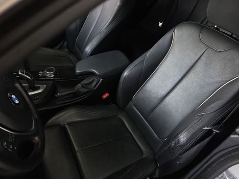 Used 2019 BMW 430i Gran Coupe w/ Convenience Package image 18