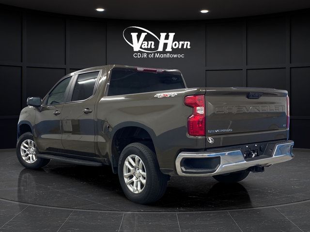 Used 2024 Chevrolet Silverado 1500 LT AWD/4WD image 5