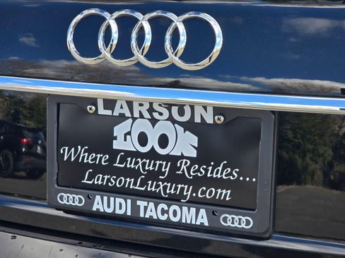 Used 2023 Audi A4 2.0T Premium w/ Convenience Package AWD/4WD image 32