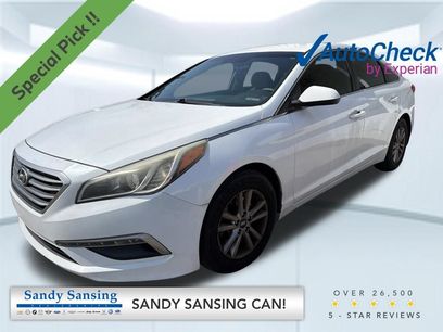 Used 2015 Hyundai Sonata SE w/ Option Group 02