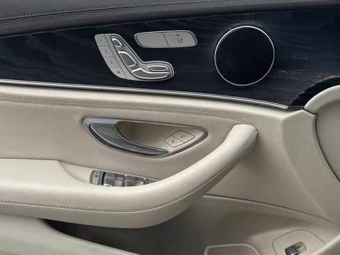 Used 2018 Mercedes-Benz E 300 image 37